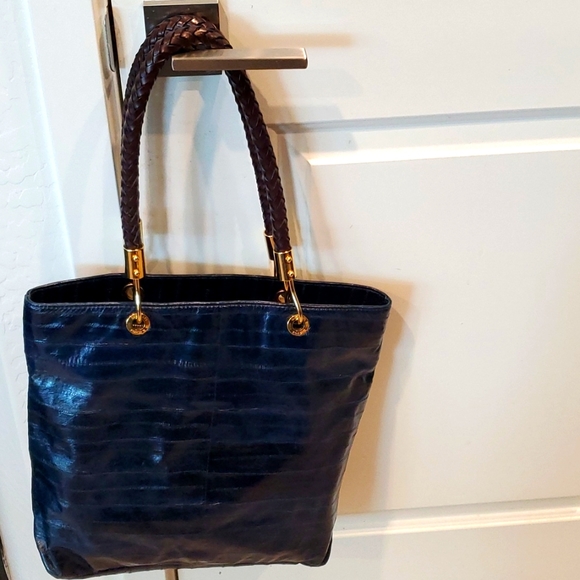 Michael Kors Tote - Picture 1 of 6